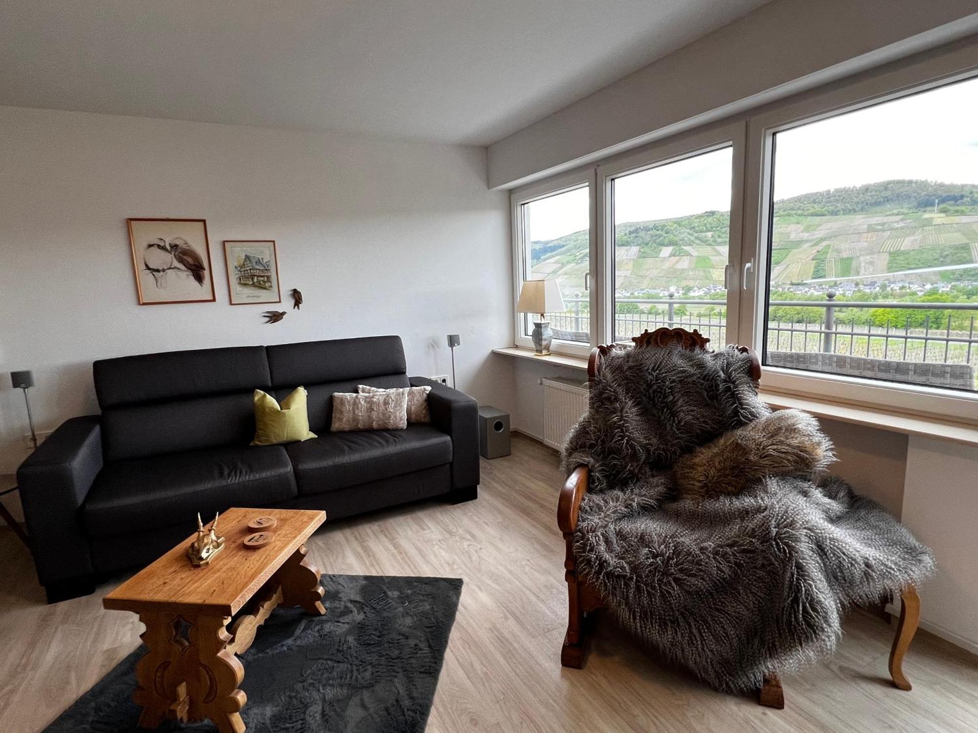 Hotel Weingut Bastian Brauneberg Esterno foto