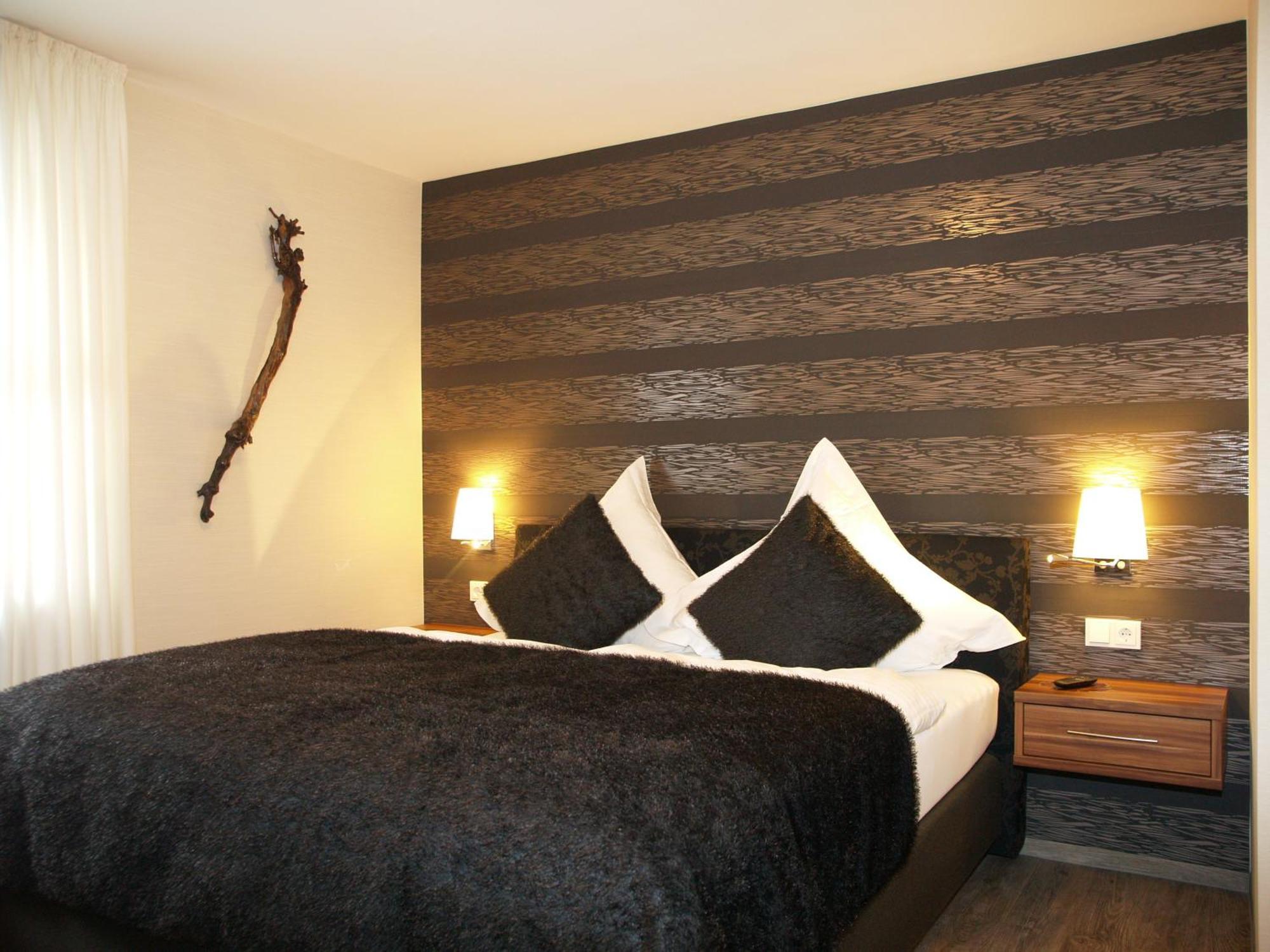 Hotel Weingut Bastian Brauneberg Esterno foto